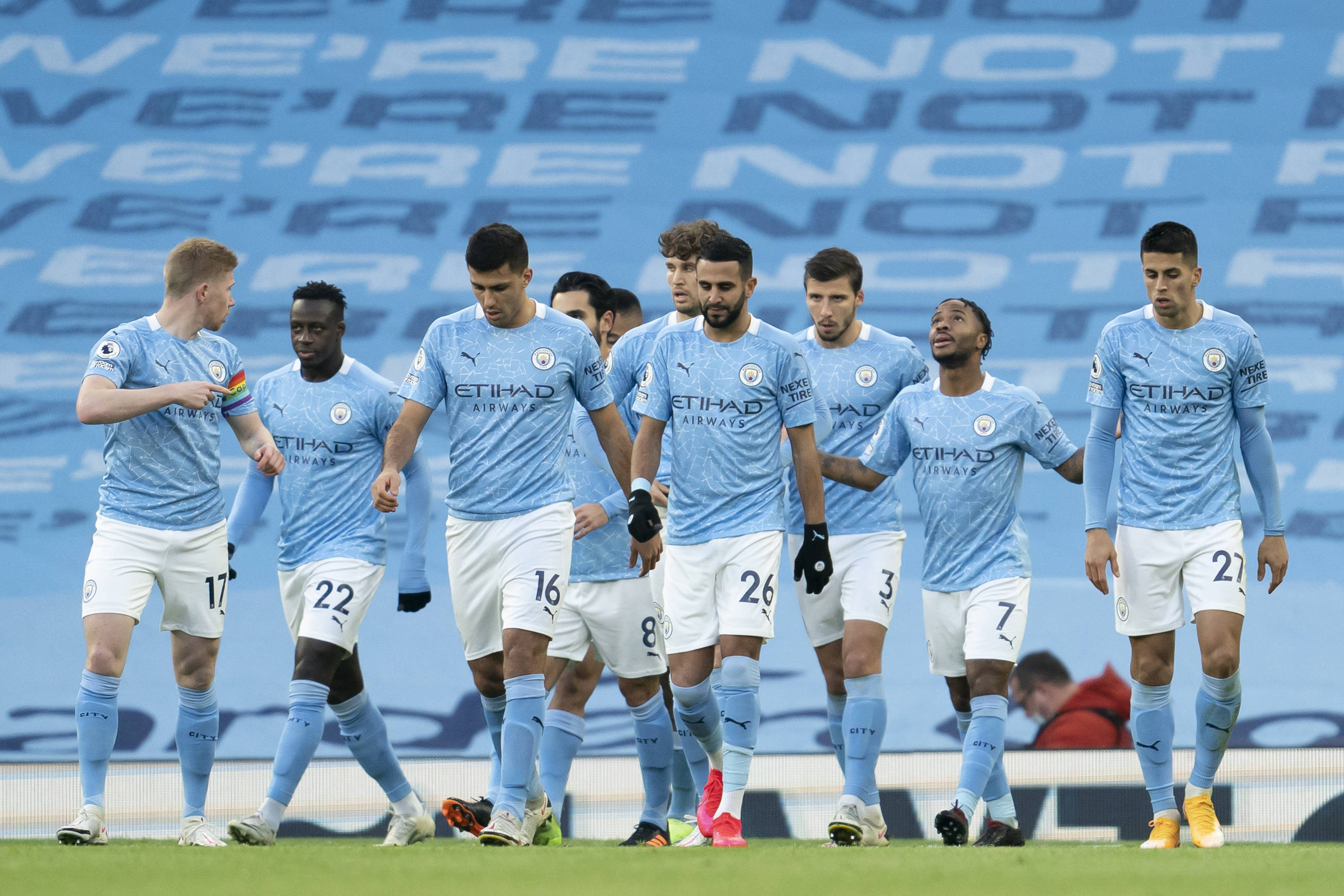 长春女足三停乌日古木拉：严重违约，挑战仲裁，因情感问题干扰球队（长春女足对乌日古木拉实施“三停”：被指严重违约、提起仲裁，情感因素干扰球队）