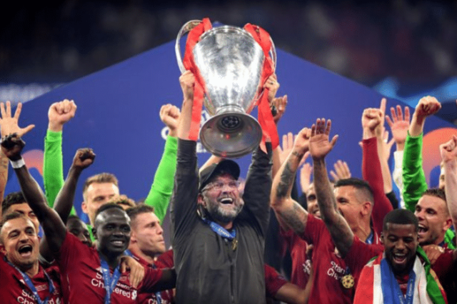 愿无大碍，蒯纪闻谢场时被拍到手臂缠着绷带（希望无恙，蒯纪闻赛后致谢时被目击手臂缠绷带）